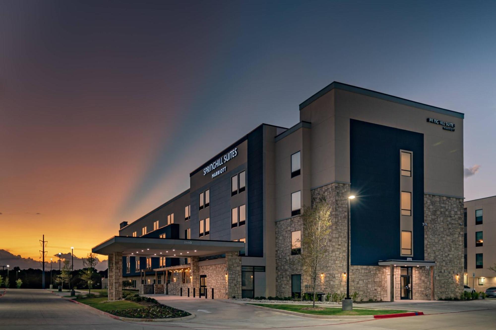 Springhill Suites By Marriott Dallas מק'קיני מראה חיצוני תמונה