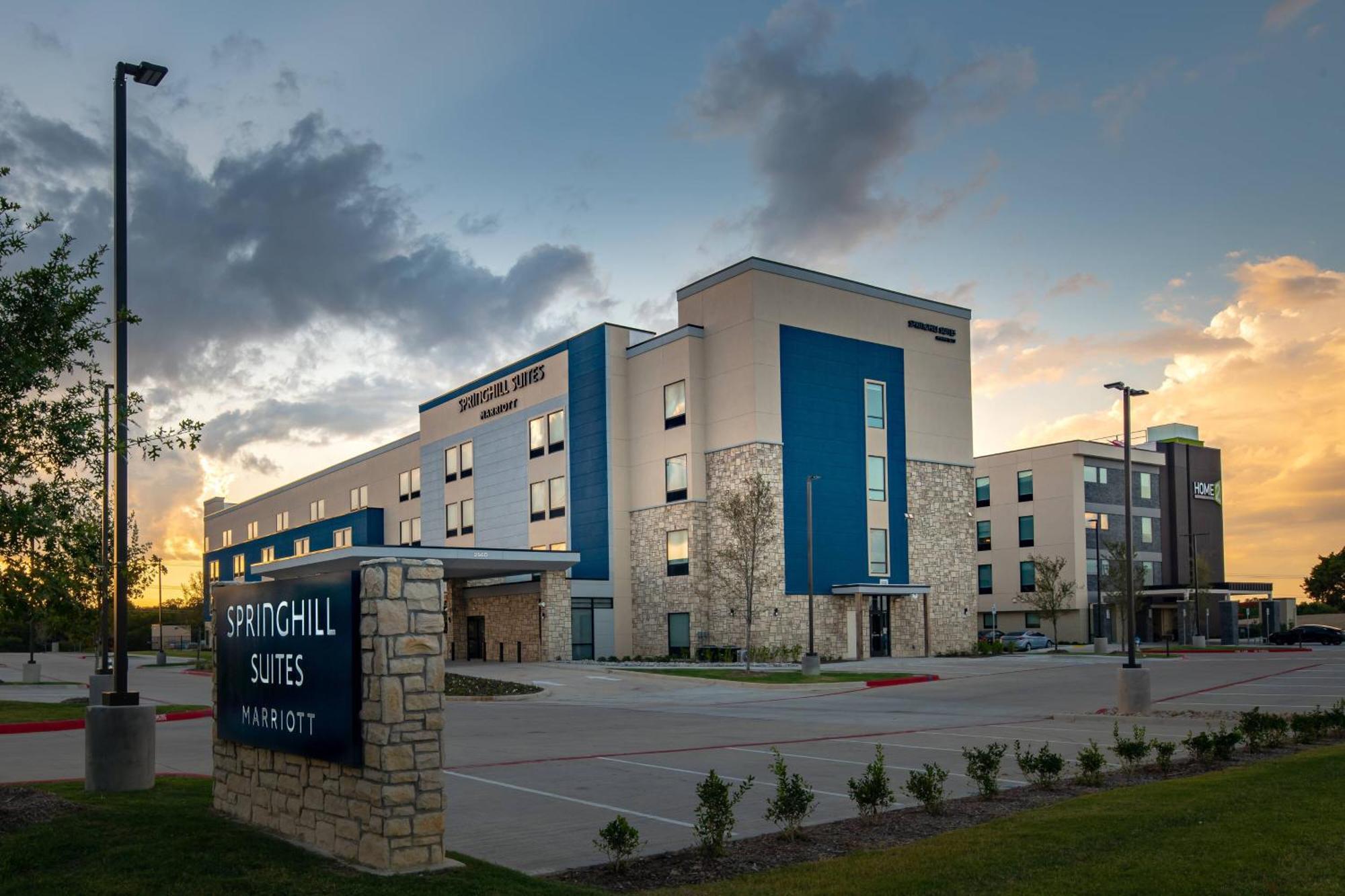 Springhill Suites By Marriott Dallas מק'קיני מראה חיצוני תמונה